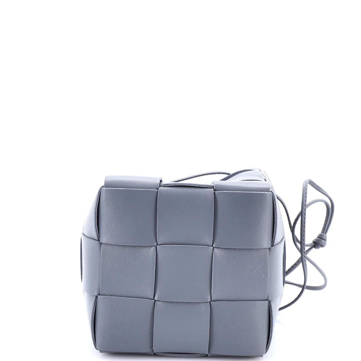 Cassette Bucket Bag Maxi Intrecciato Leather Small - Deep Luxury