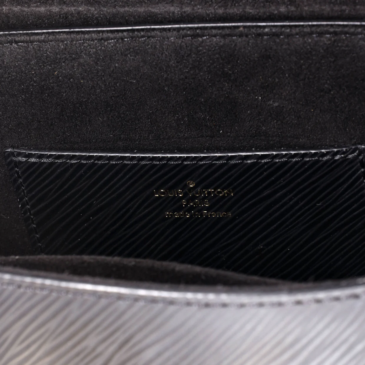 Twist Handbag Limited Edition Flower Embellished Epi Leather MM - Deep Luxury