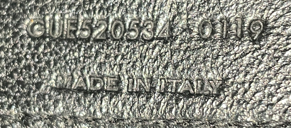 Lou Camera Bag Matelasse Chevron Leather Small - Deep Luxury