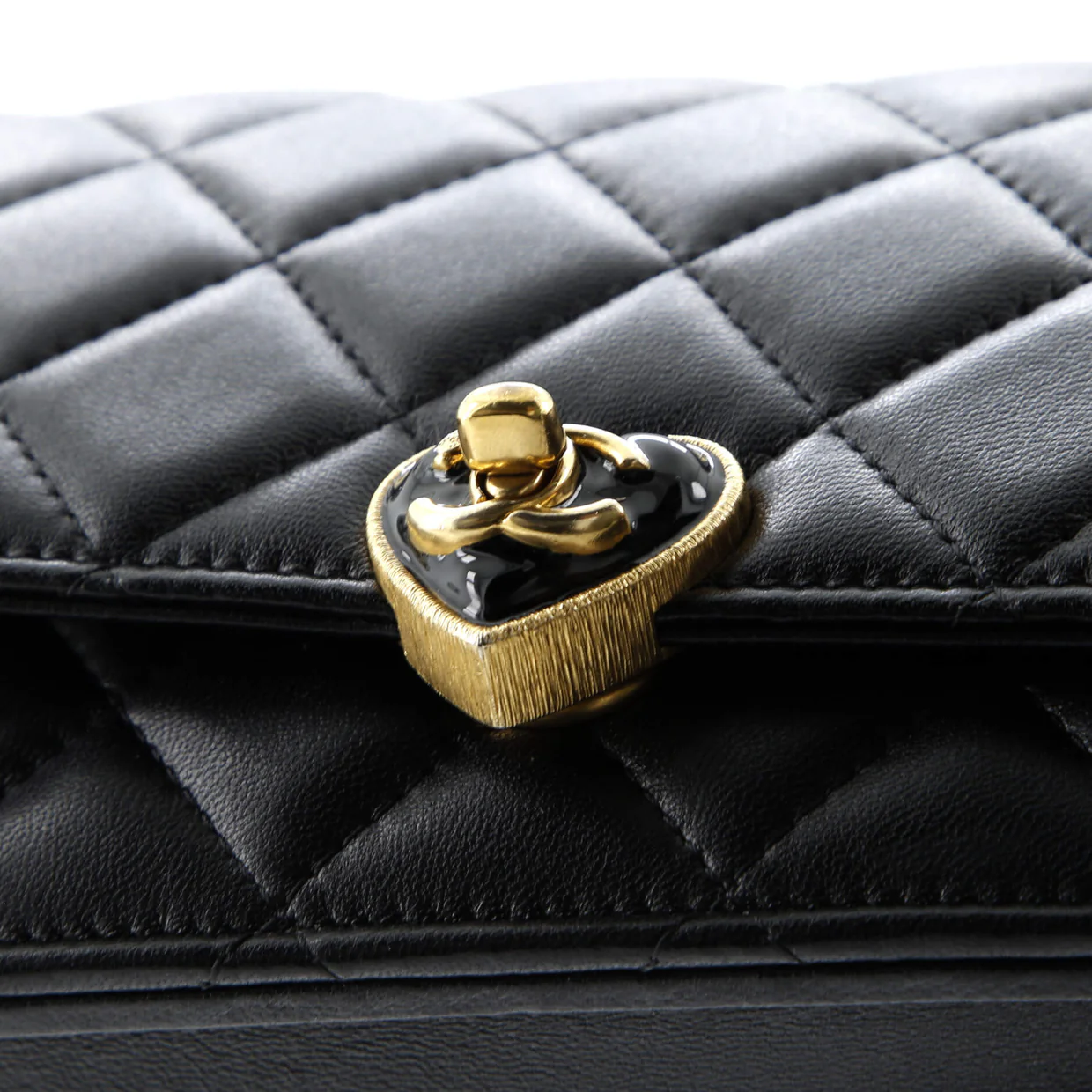 Coco Love CC Heart Wallet on Chain Quilted Lambskin - Deep Luxury