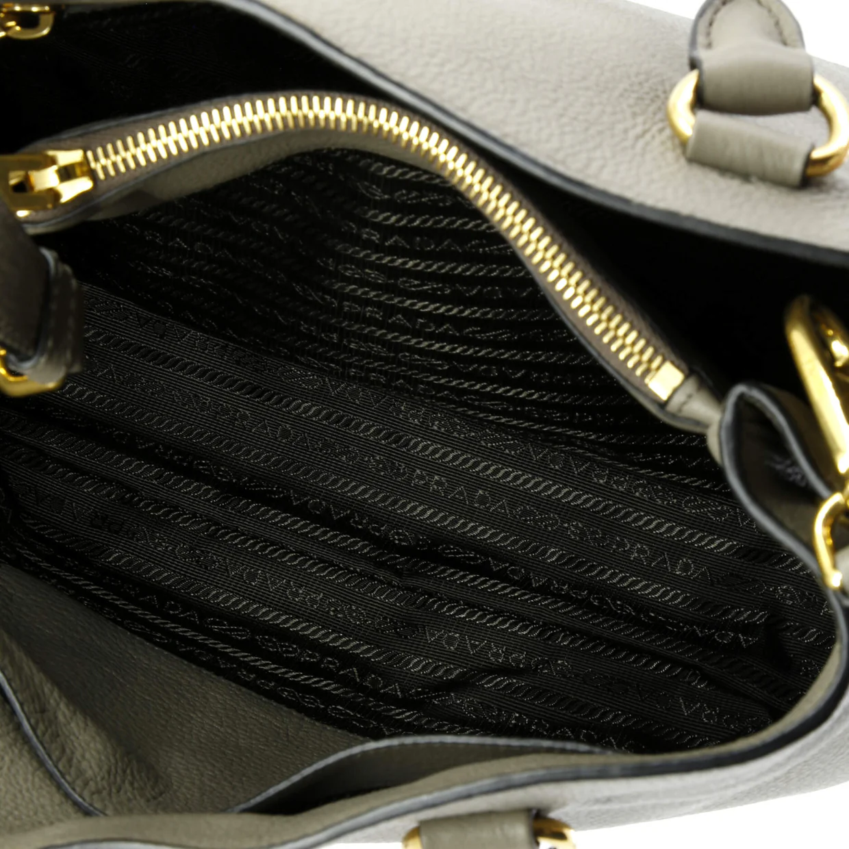 Convertible Open Shopping Tote Vitello Daino Medium - Deep Luxury