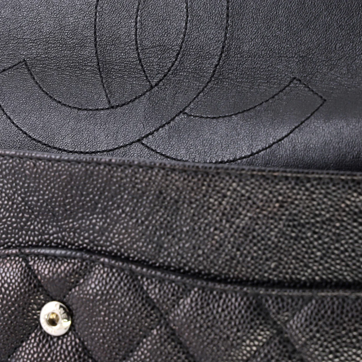 Reissue 2.55 Flap Bag Quilted Caviar 227 - Deep Luxury