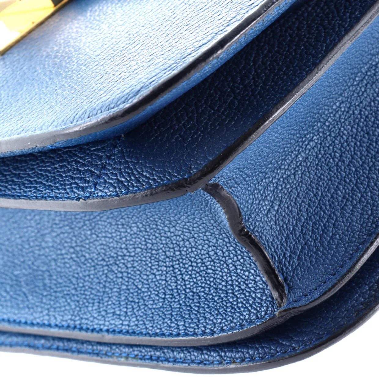 Classic Box Bag Grainy Leather Medium - Deep Luxury