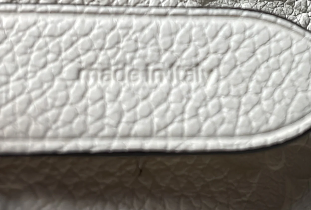 NeoNoe Handbag Monogram Empreinte Leather MM - Deep Luxury