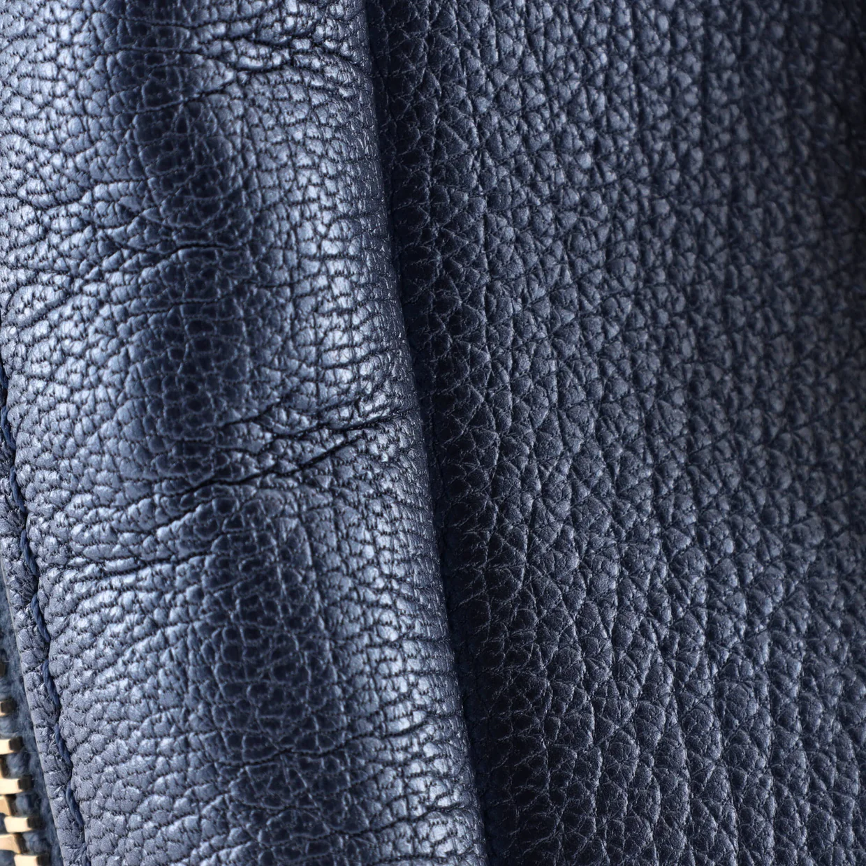 Casual Trip Camera Case Quilted Goatskin Large - Deep Luxury