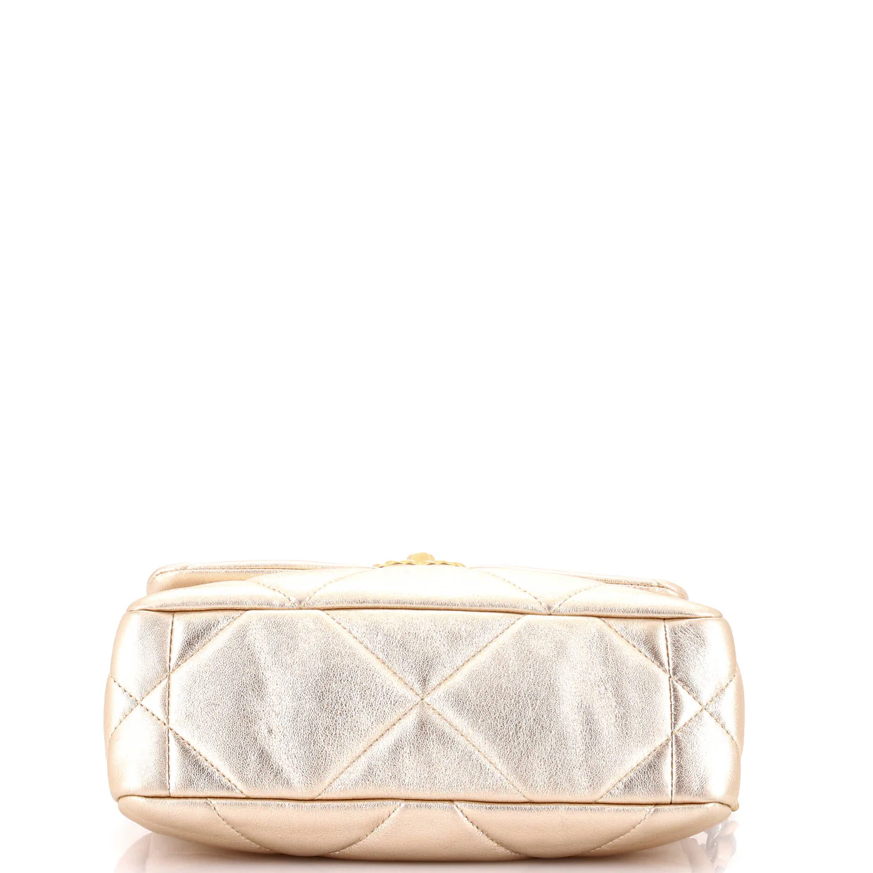 19 Flap Bag Quilted Leather Medium - Deep Luxury