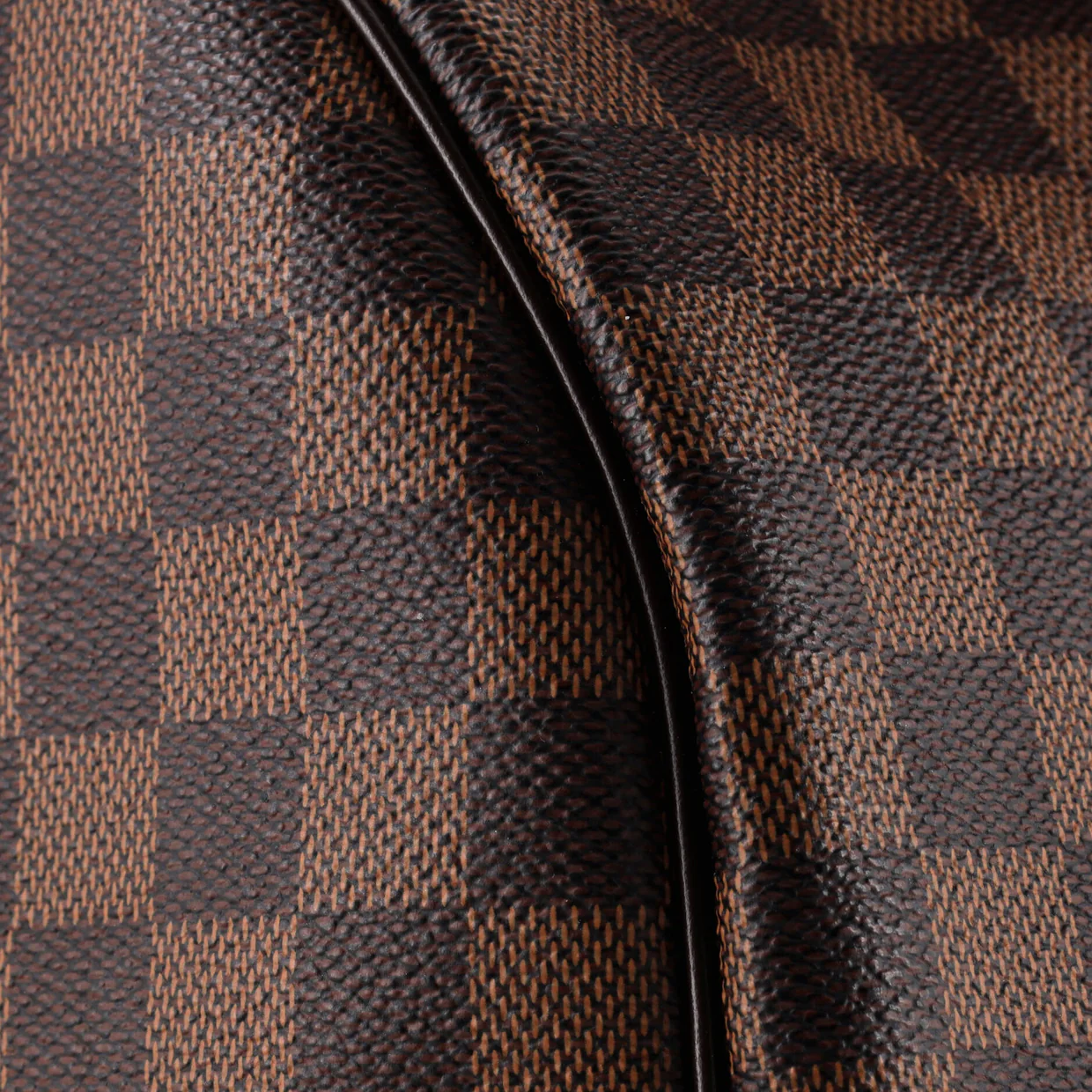 Speedy Handbag Damier 35 - Deep Luxury