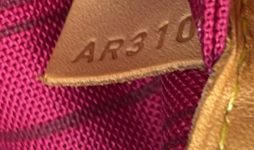 Neverfull NM Tote Limited Edition Patches Monogram Canvas MM - Deep Luxury