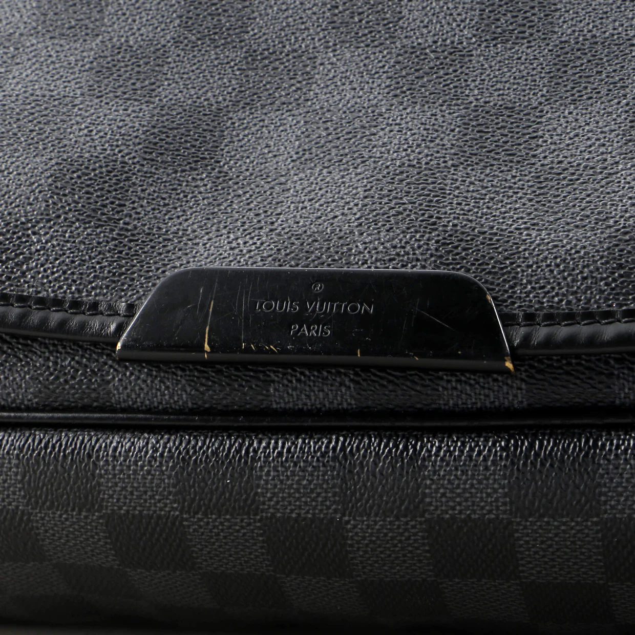 Daniel Messenger Bag Damier Graphite GM - Deep Luxury