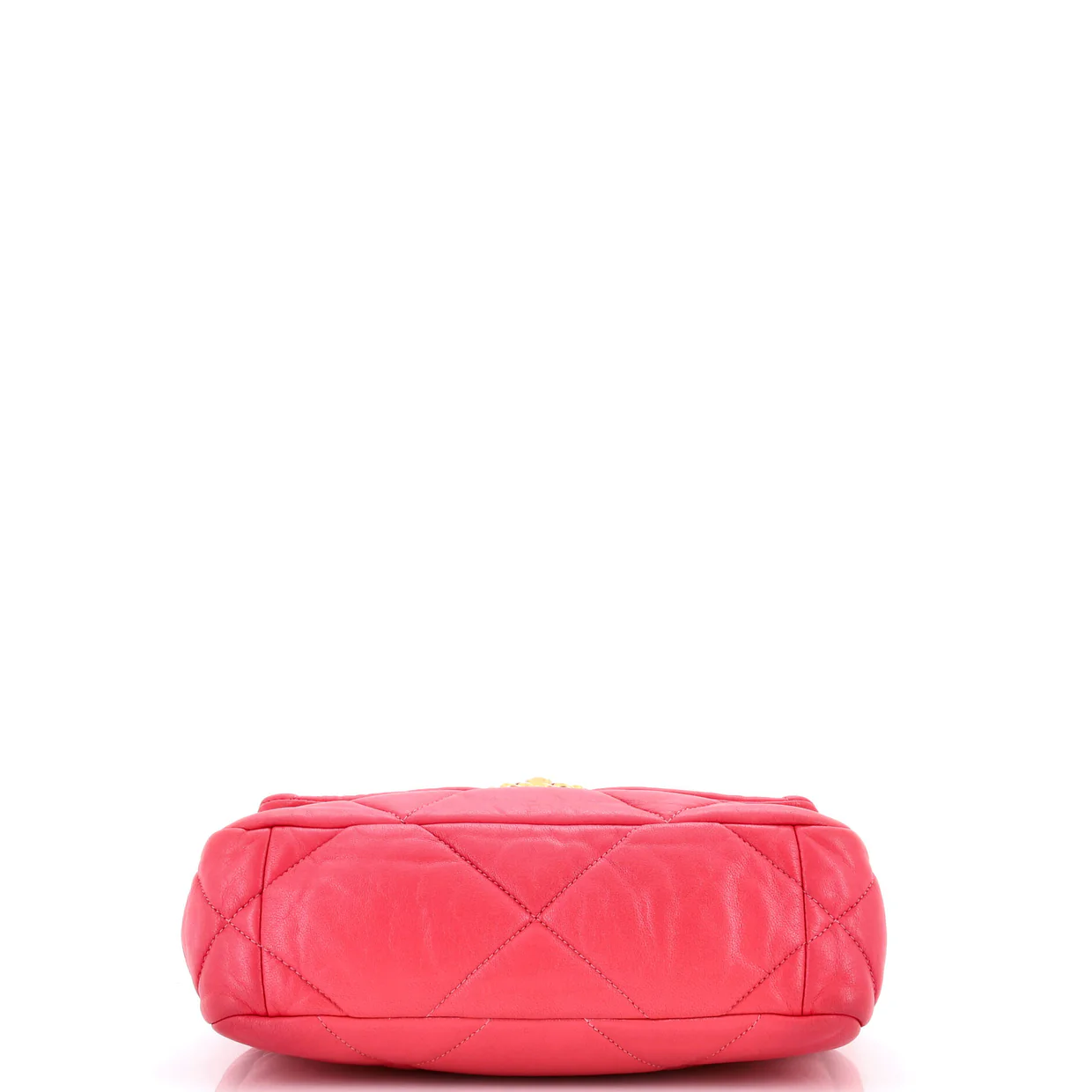 19 Flap Bag Quilted Leather Medium - Deep Luxury