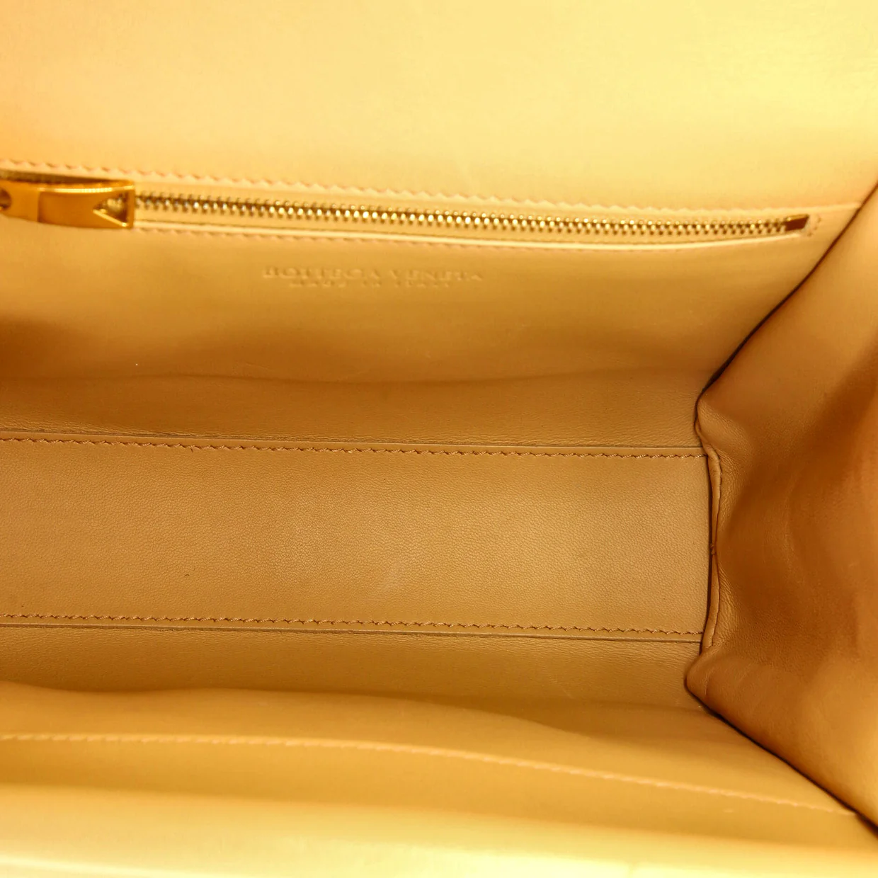 Clip Flap Bag Leather - Deep Luxury