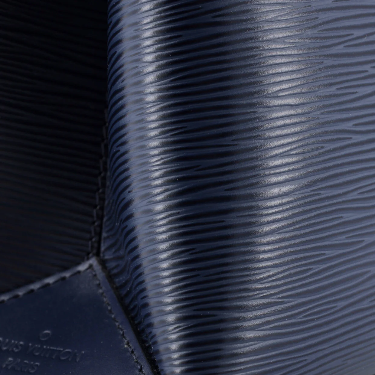 Kleber Handbag Epi Leather MM - Deep Luxury