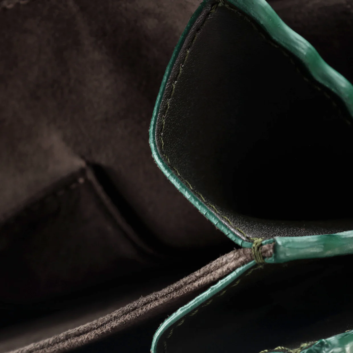 Flowerland Kan I Bag Embellished Leather Medium - Deep Luxury