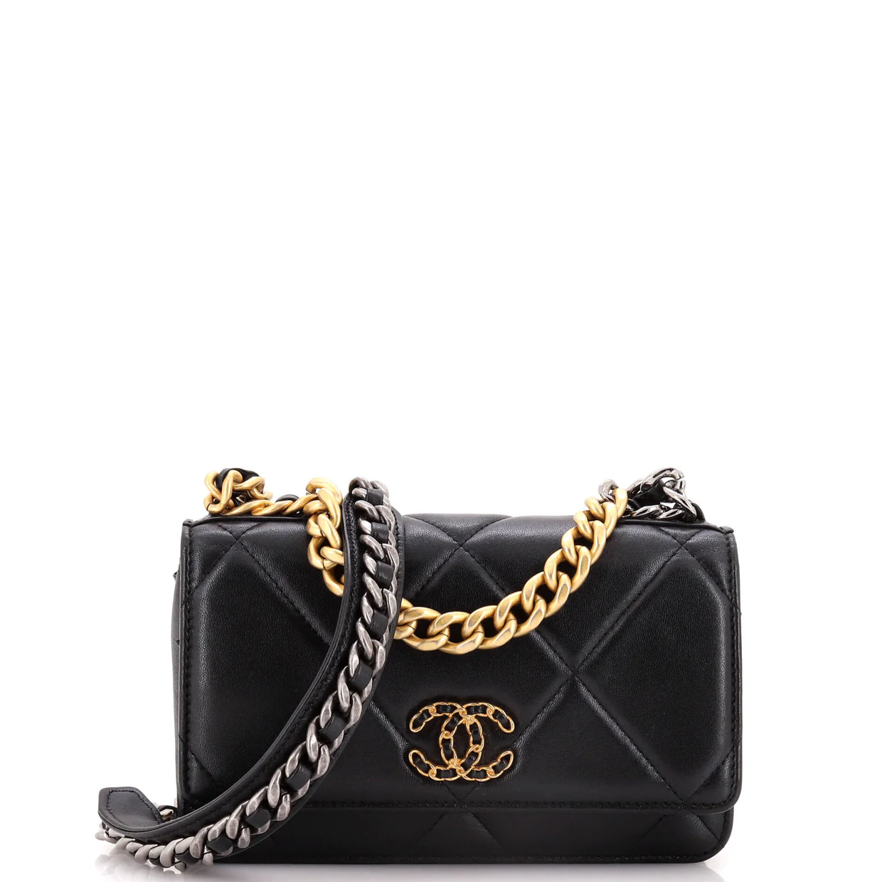 19 Wallet on Chain Quilted Lambskin - Deep Luxury