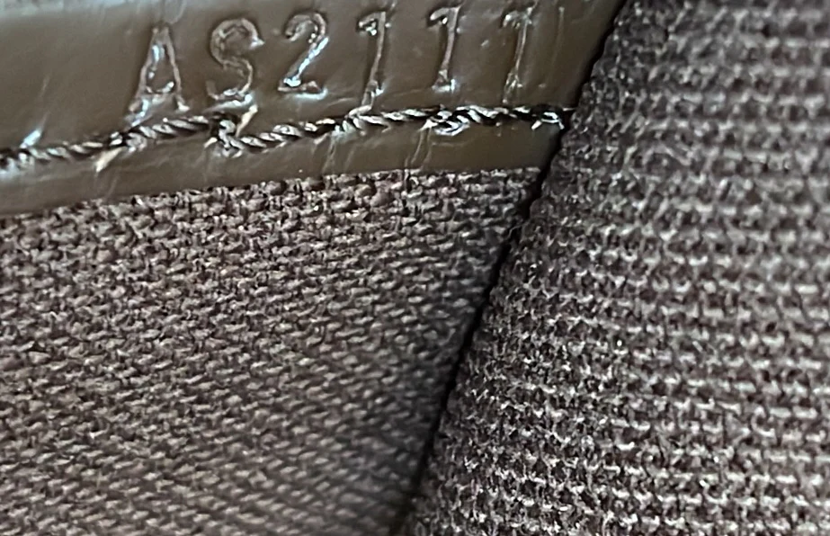 Icare Laptop Bag Damier - Deep Luxury