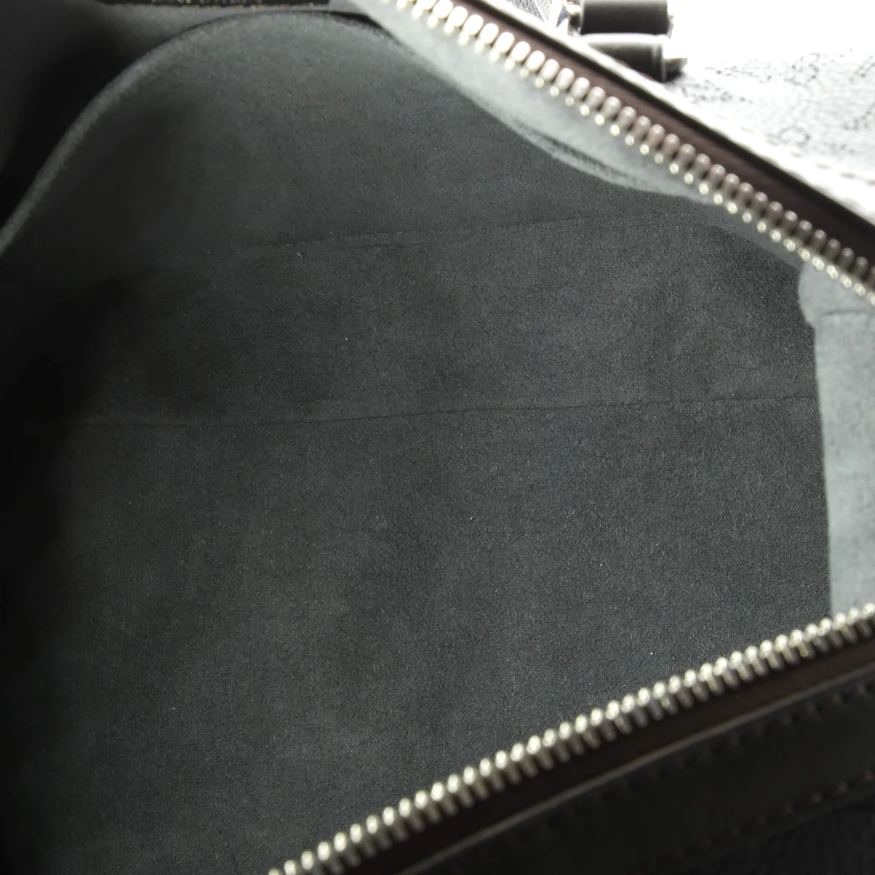 Asteria Handbag Mahina Leather - Deep Luxury