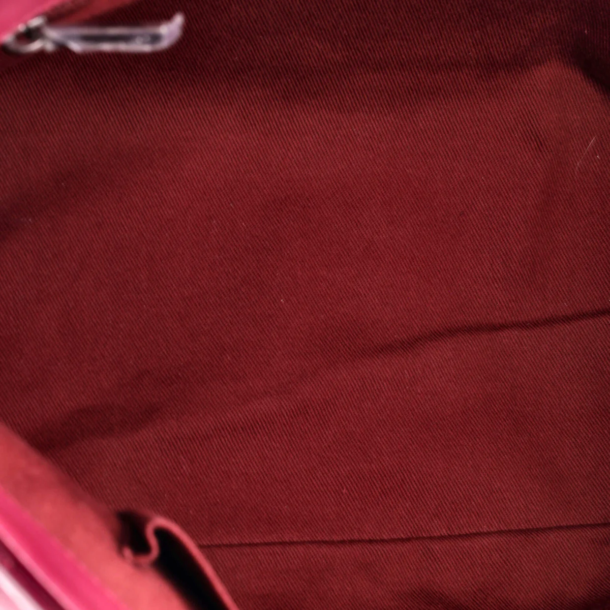 Shopping In Chains Tote Quilted Calfskin Large - Deep Luxury