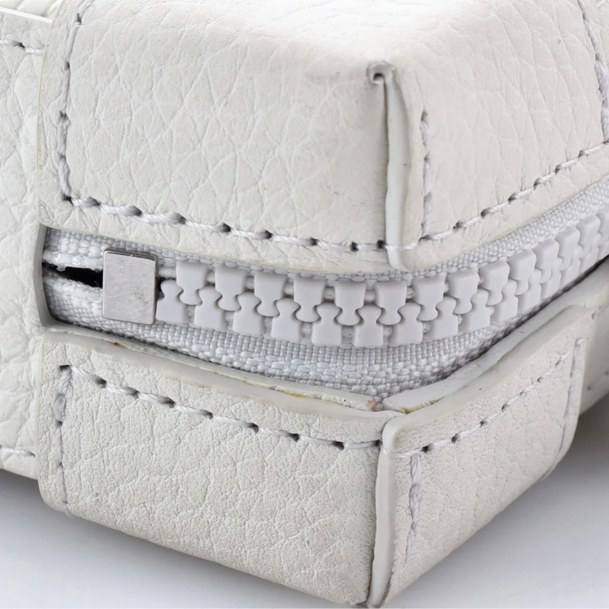 Soft Trunk Wallet LV Friends Printed Monogram Taurillon Leather - Deep Luxury