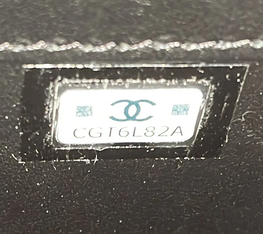 Double Heart Clutch with Chain Quilted Patent - Deep Luxury