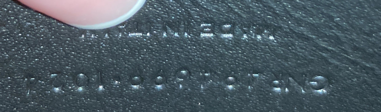 Loulou Shoulder Bag Matelasse Chevron Leather Small - Deep Luxury