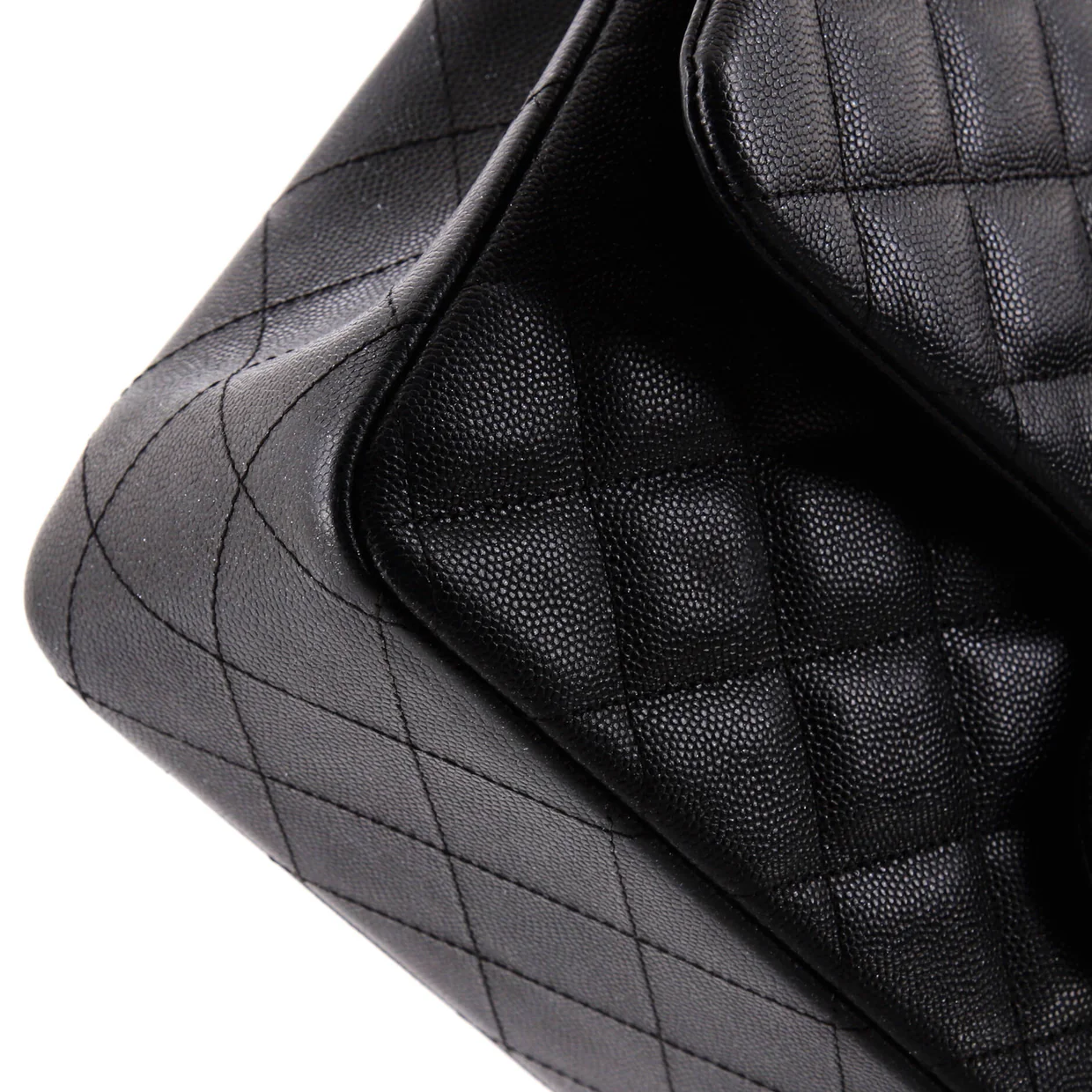 Classic Double Flap Bag Quilted Iridescent Caviar Jumbo - Deep Luxury