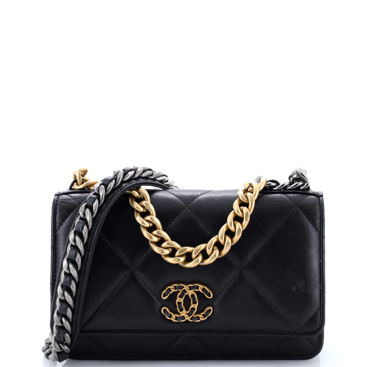 19 Wallet on Chain Quilted Lambskin - Deep Luxury