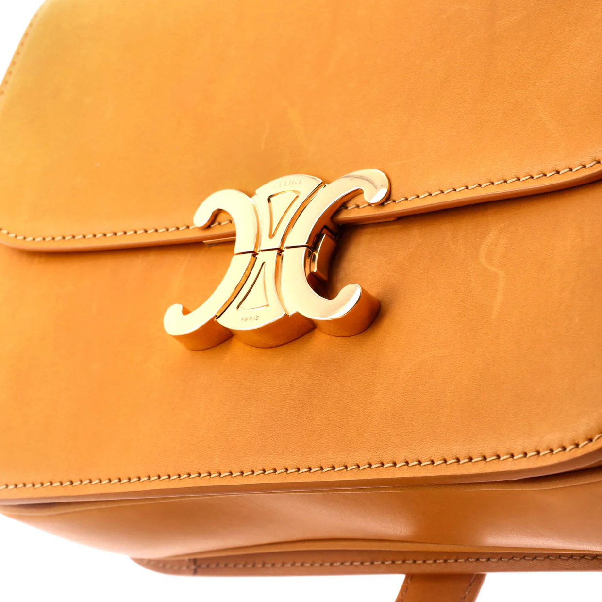 Triomphe Shoulder Bag Smooth Calfskin Medium - Deep Luxury