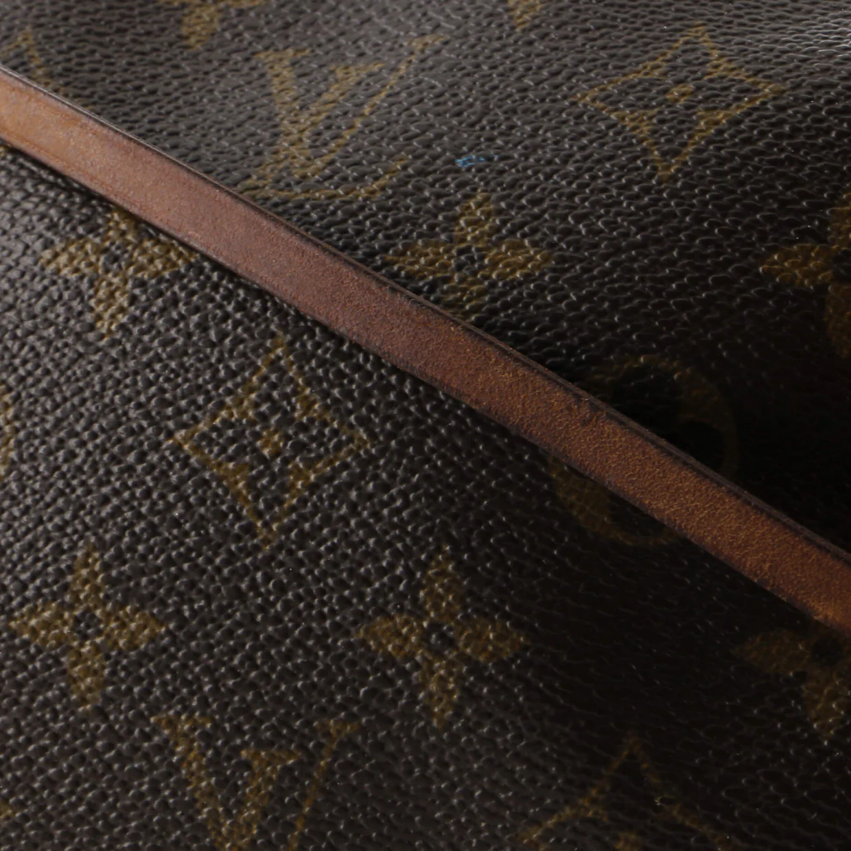 Pochette Accessoires Monogram Canvas - Deep Luxury