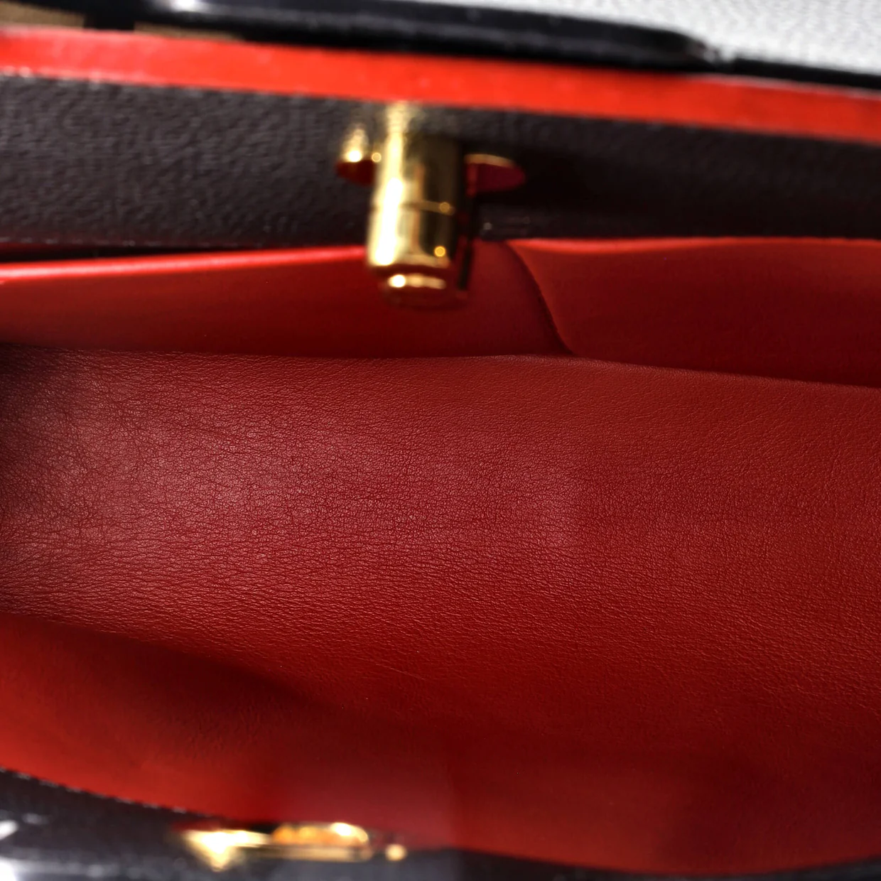 Astrid Handbag Leather - Deep Luxury