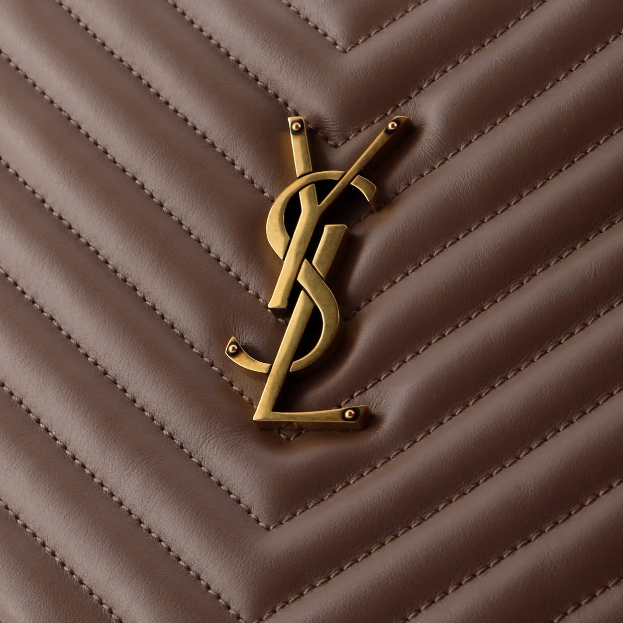 Lou Camera Bag Matelasse Chevron Leather Small - Deep Luxury