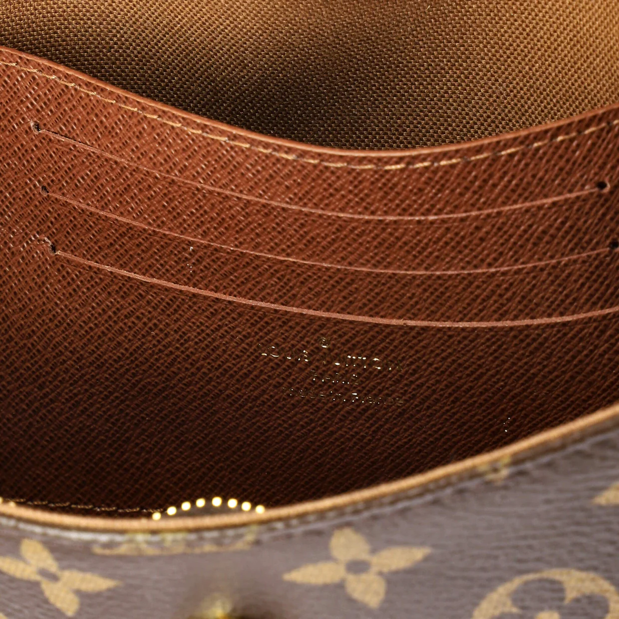 Ivy Wallet on Chain Monogram Canvas - Deep Luxury