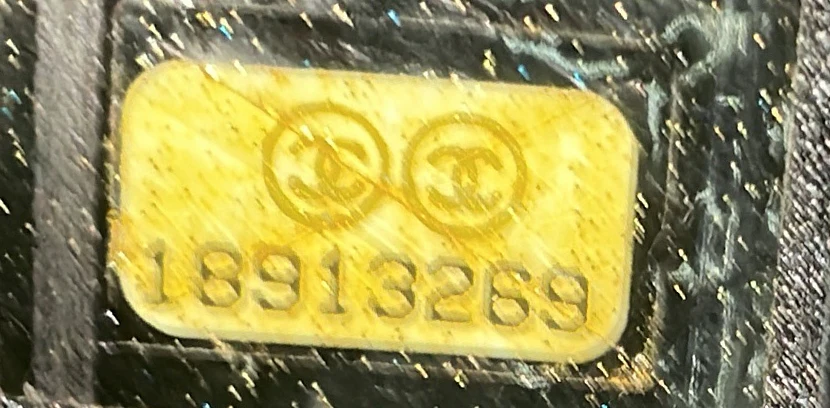 Boy Flap Bag Chevron Patent Old Medium - Deep Luxury