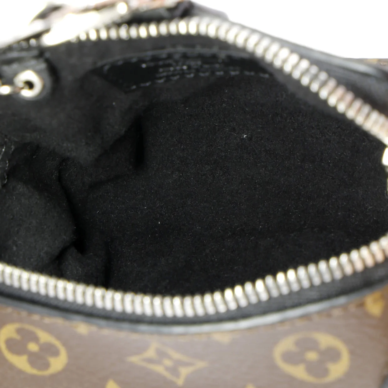 Soft Trunk Bag Charm and Key Holder Macassar Monogram Canvas - Deep Luxury