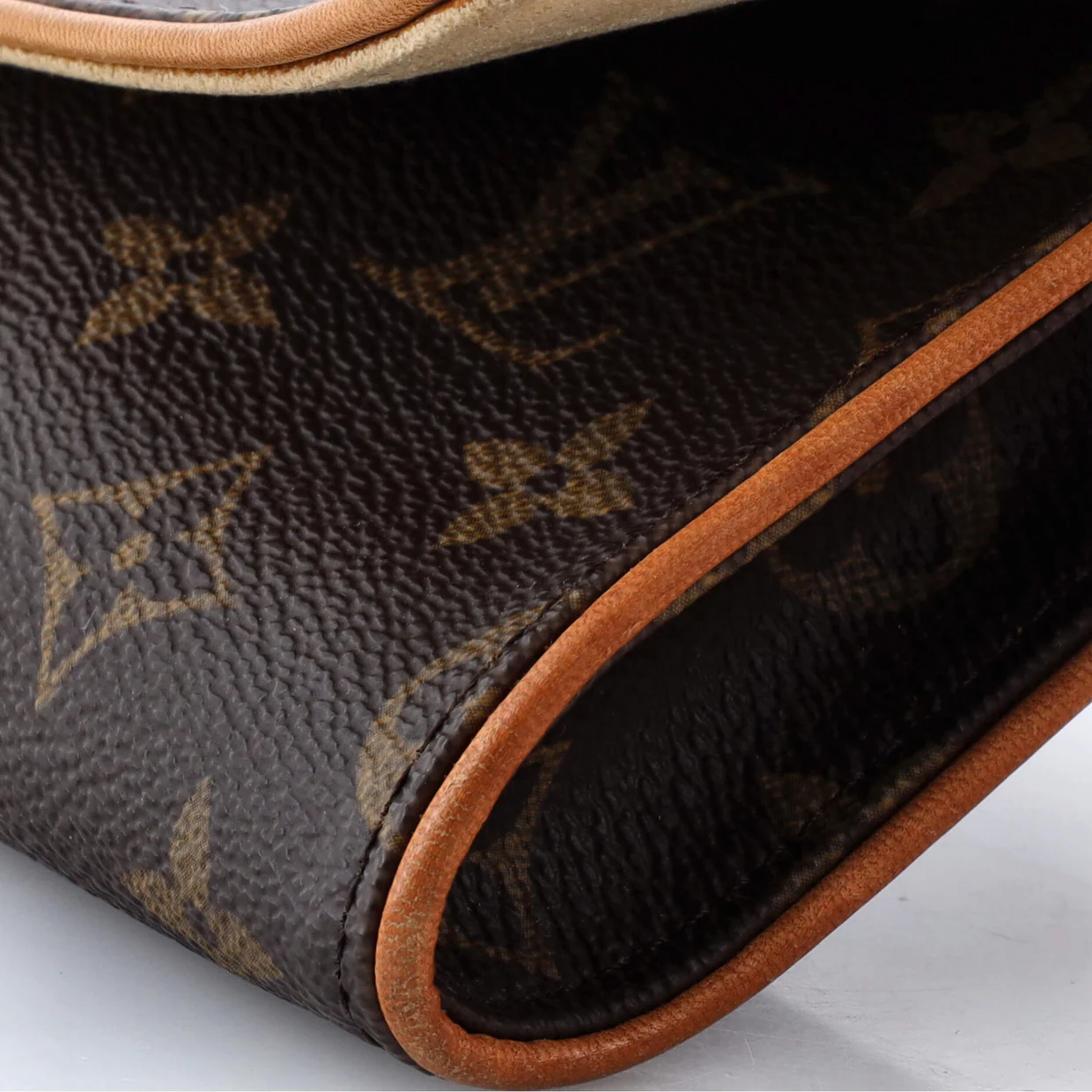 Twin Handbag Monogram Canvas GM - Deep Luxury