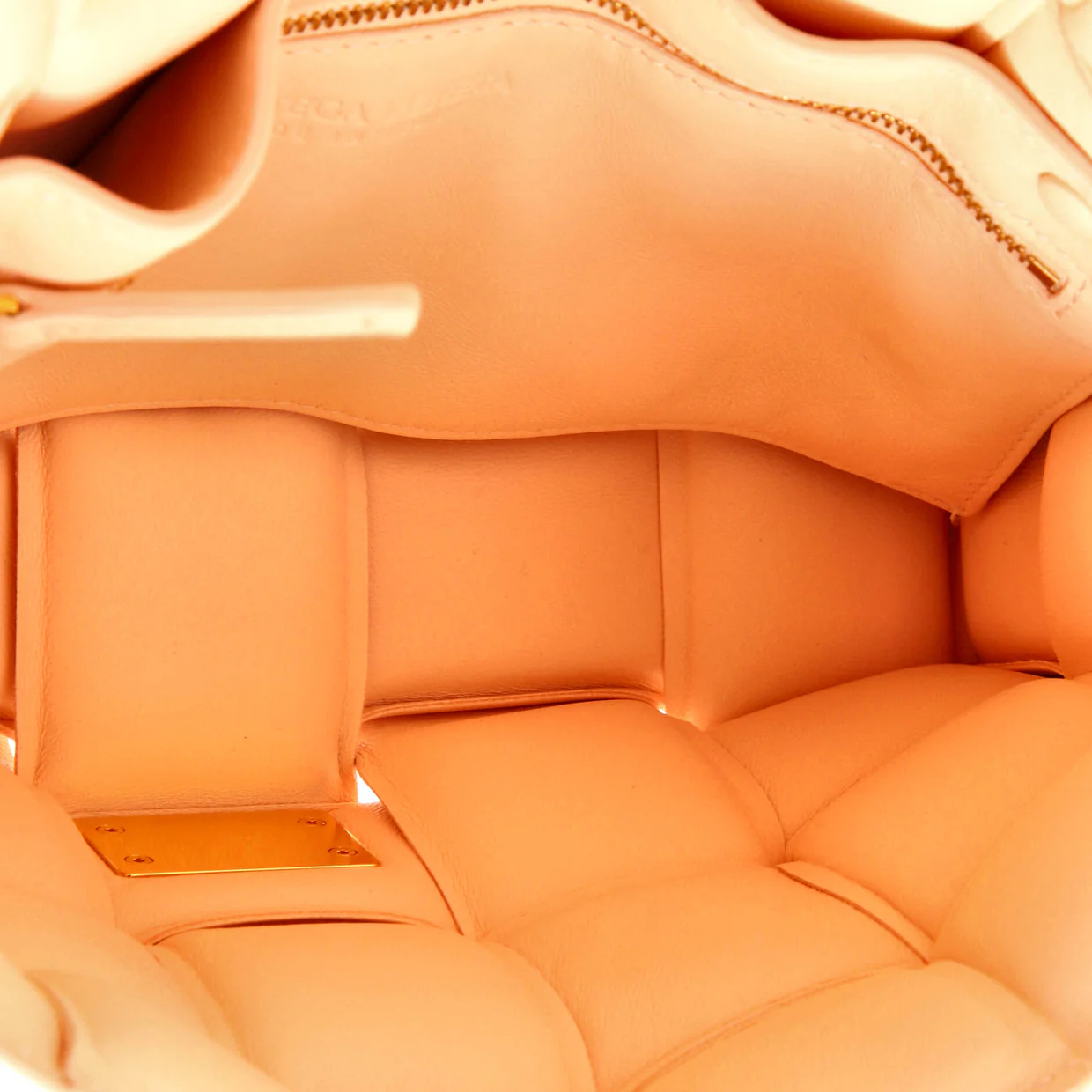Cassette Crossbody Bag Padded Maxi Intrecciato Leather - Deep Luxury
