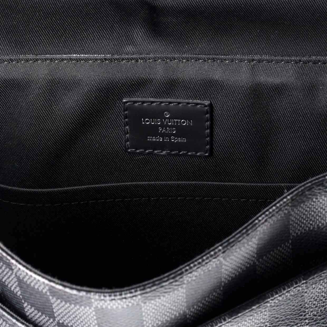 District NM Messenger Bag Damier Graphite PM - Deep Luxury