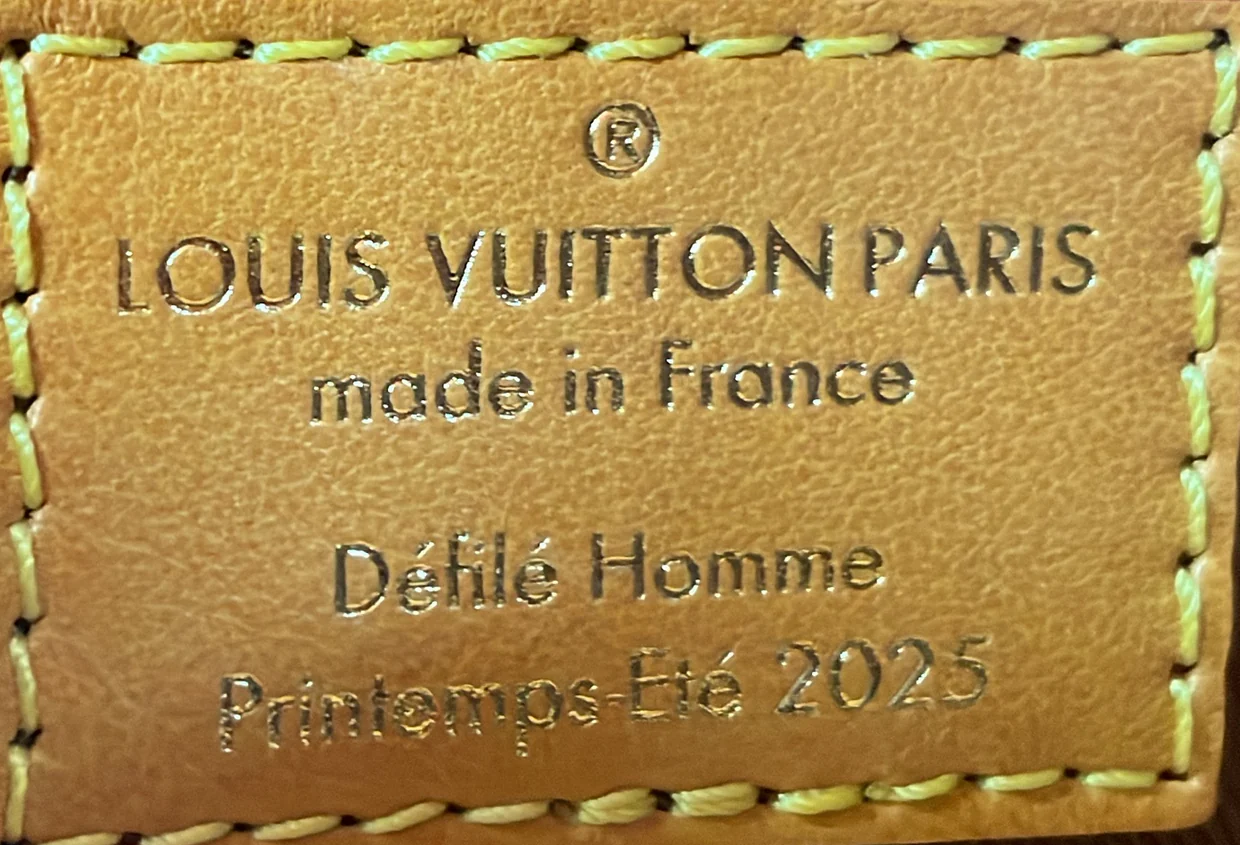 Keepall Bandouliere Bag Pharrell Williams LV Vers Damier Canvas 25 - Deep Luxury