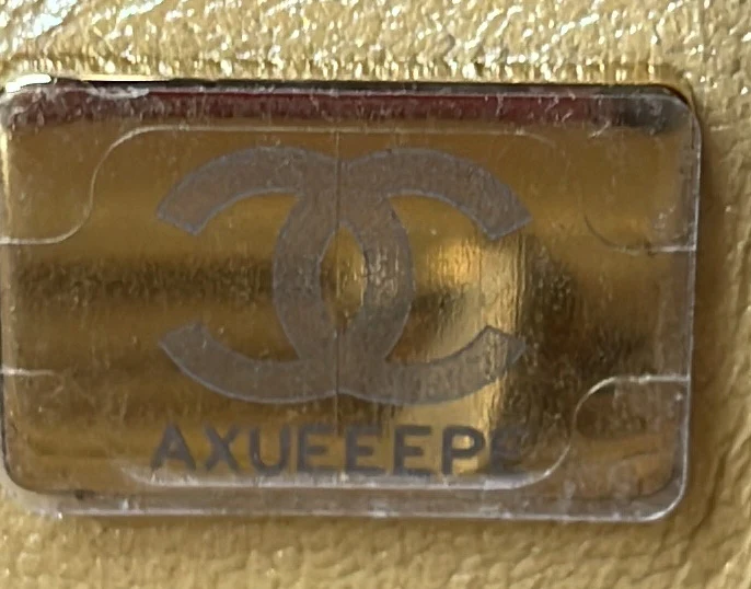 Sweet Heart Chain Flap Bag Quilted Lambskin Medium - Deep Luxury