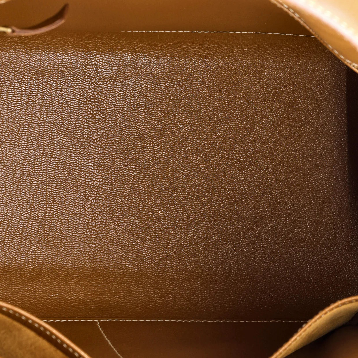 Kelly Handbag Gold Courchevel with Gold Hardware 32 - Deep Luxury