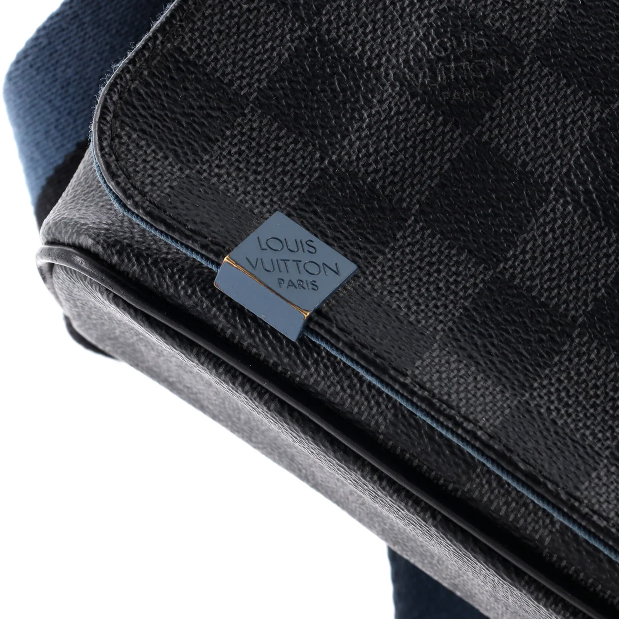 District NM Messenger Bag Damier Graphite PM - Deep Luxury