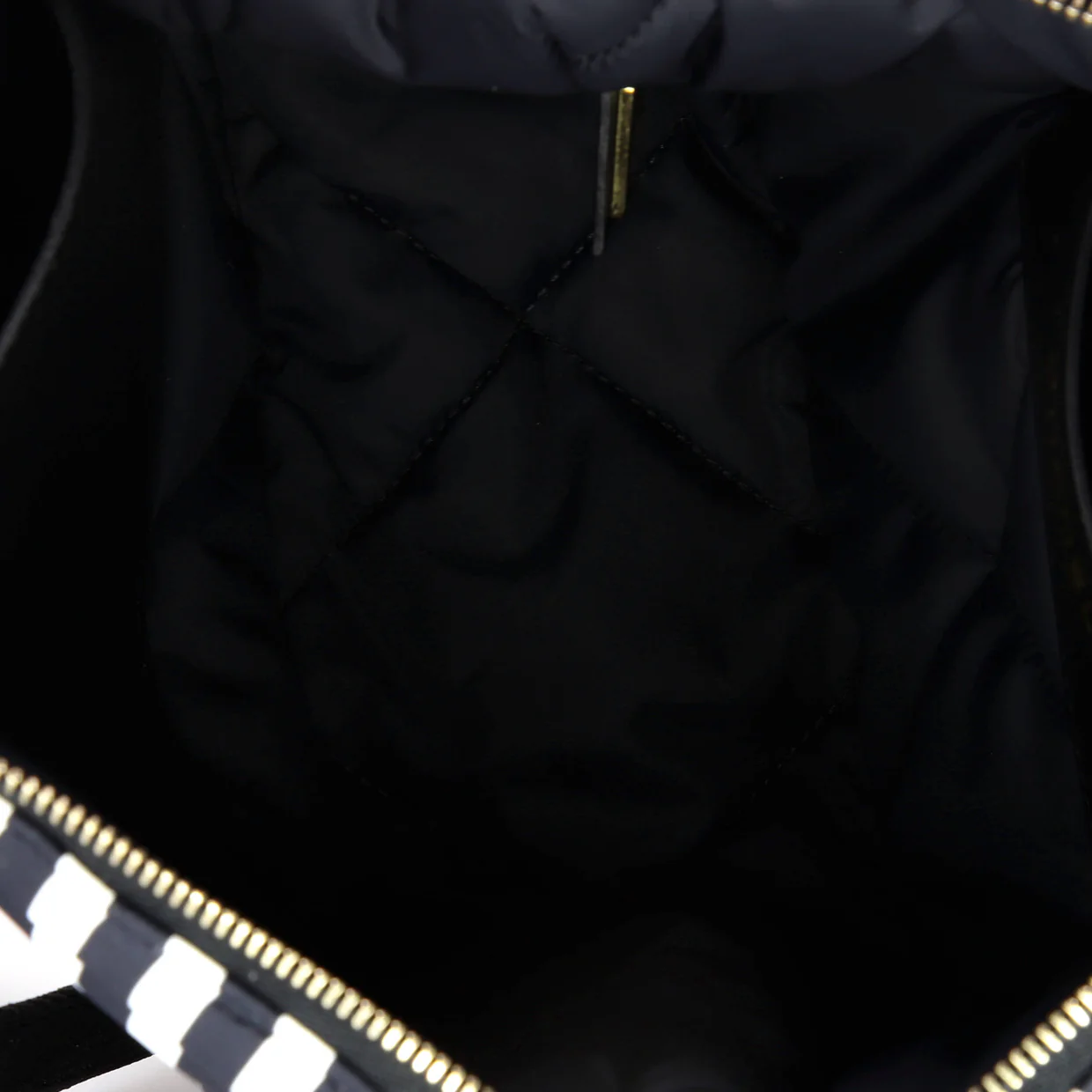 CC Convertible Chain Zip Hobo Quilted Printed Nylon Large - Deep Luxury