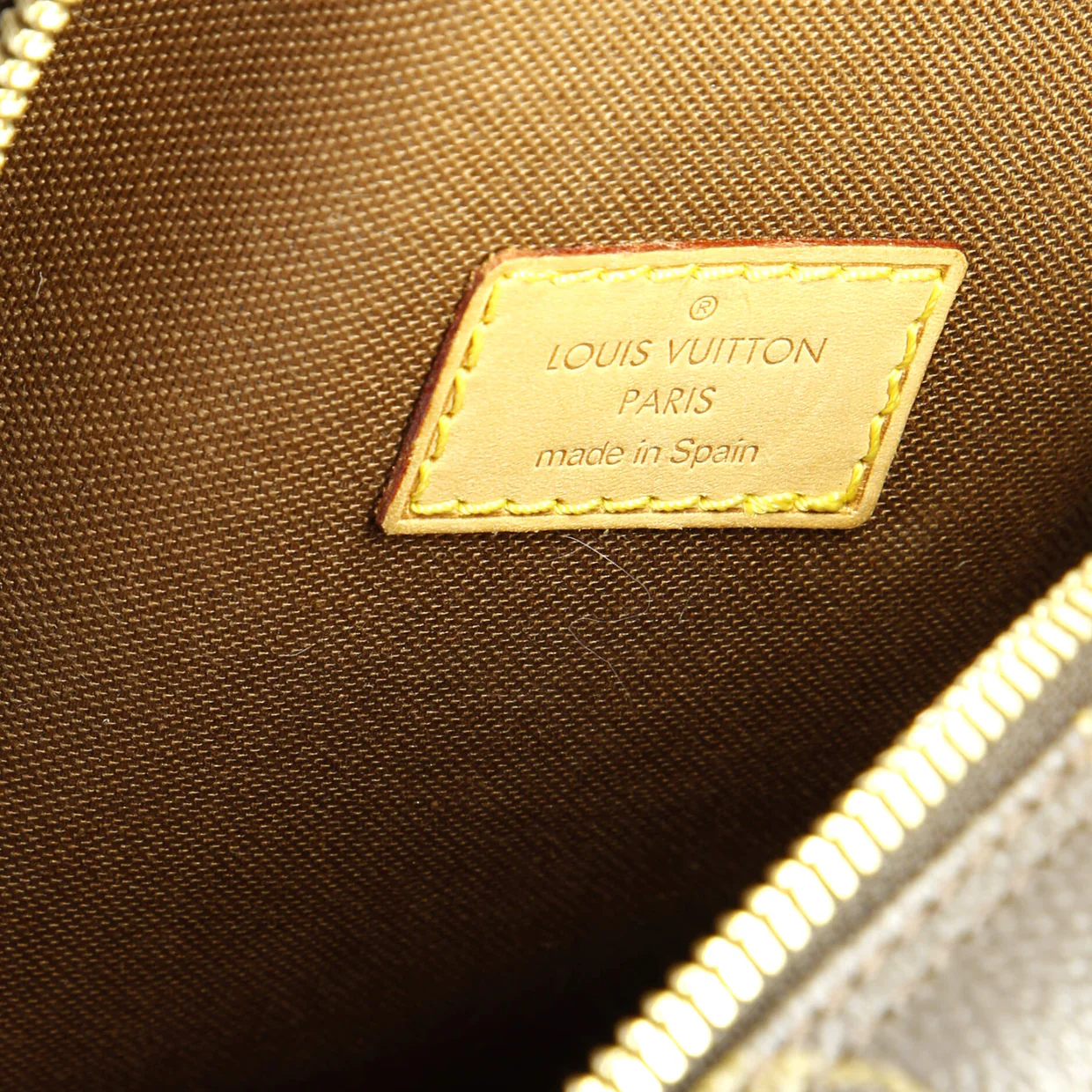 Pochette Gange Monogram Canvas - Deep Luxury