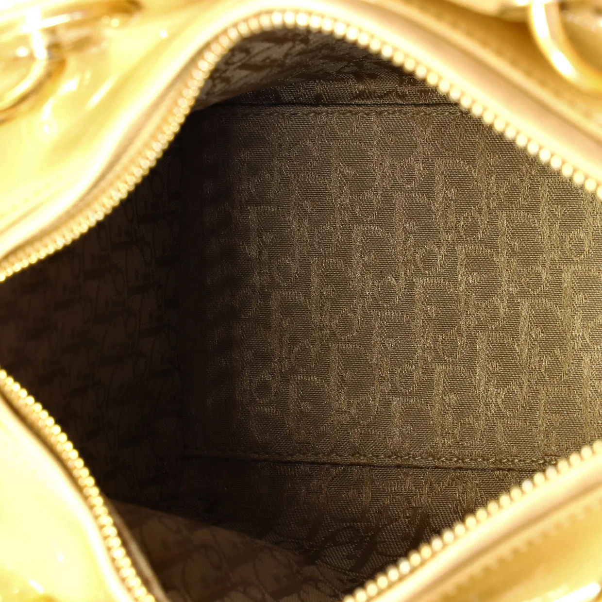 Lady Dior Bag Cannage Quilt Patent Medium - Deep Luxury