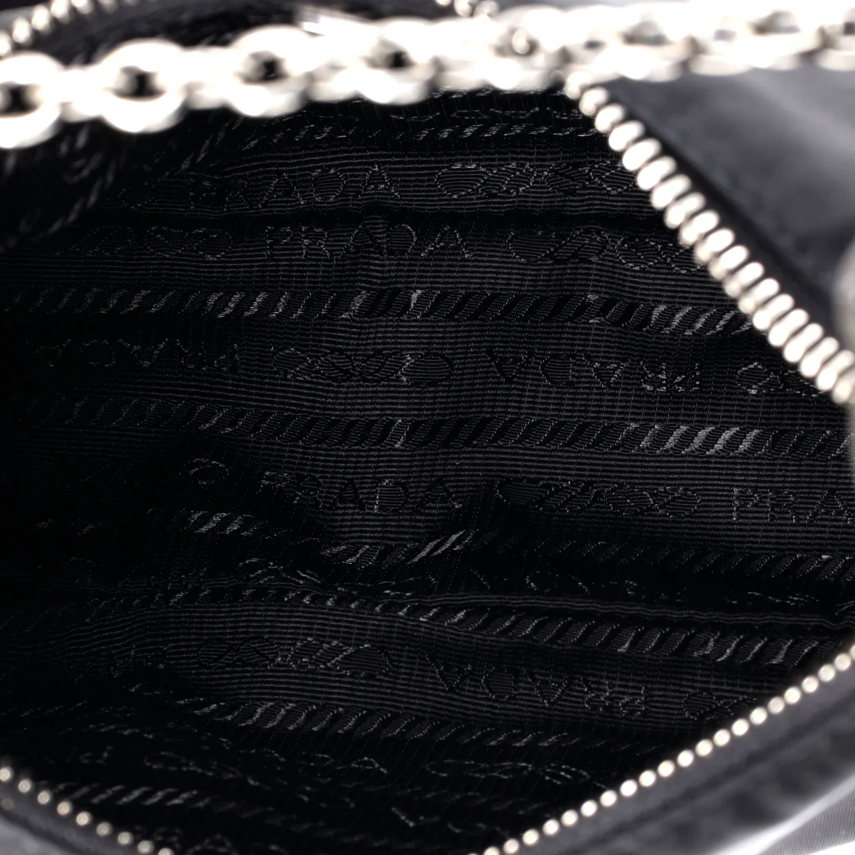 Re-Edition 2005 Shoulder Bag Tessuto Small - Deep Luxury