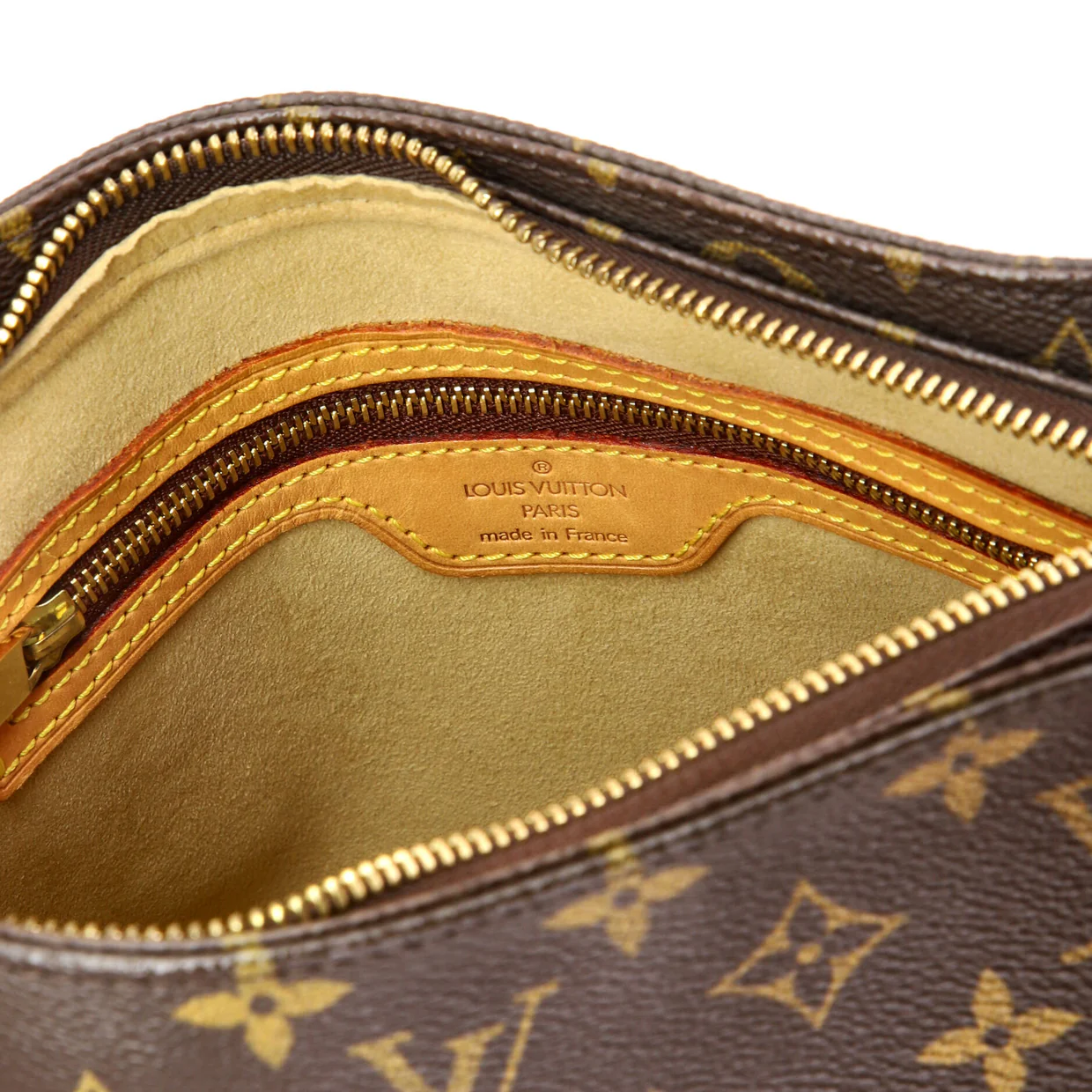 Looping Handbag Monogram Canvas MM - Deep Luxury