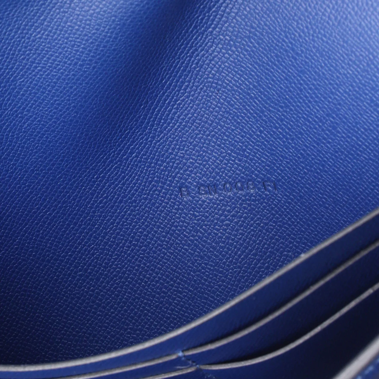 Kelly Pocket Wallet Madame Long - Deep Luxury