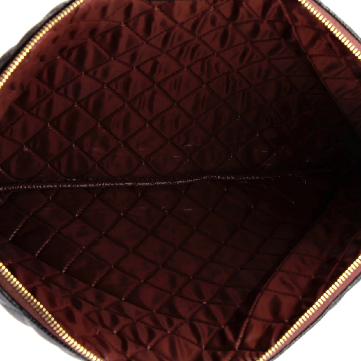 O Case Clutch Quilted Caviar Large - Deep Luxury