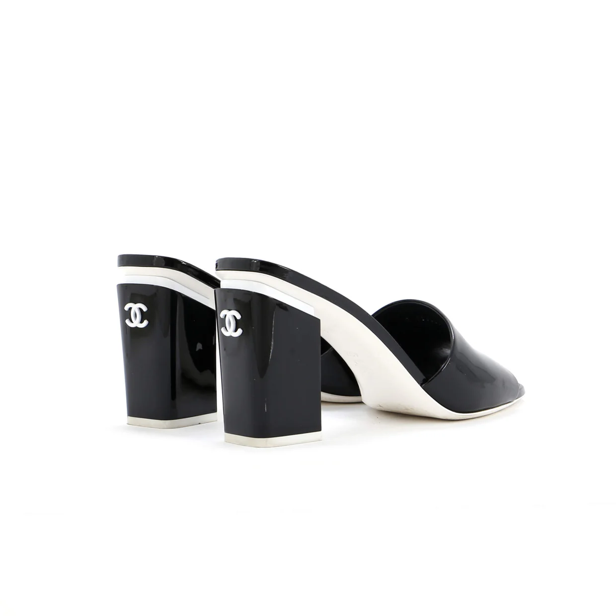 Women's CC Block Heeled Mule Sandals Patent - Deep Luxury