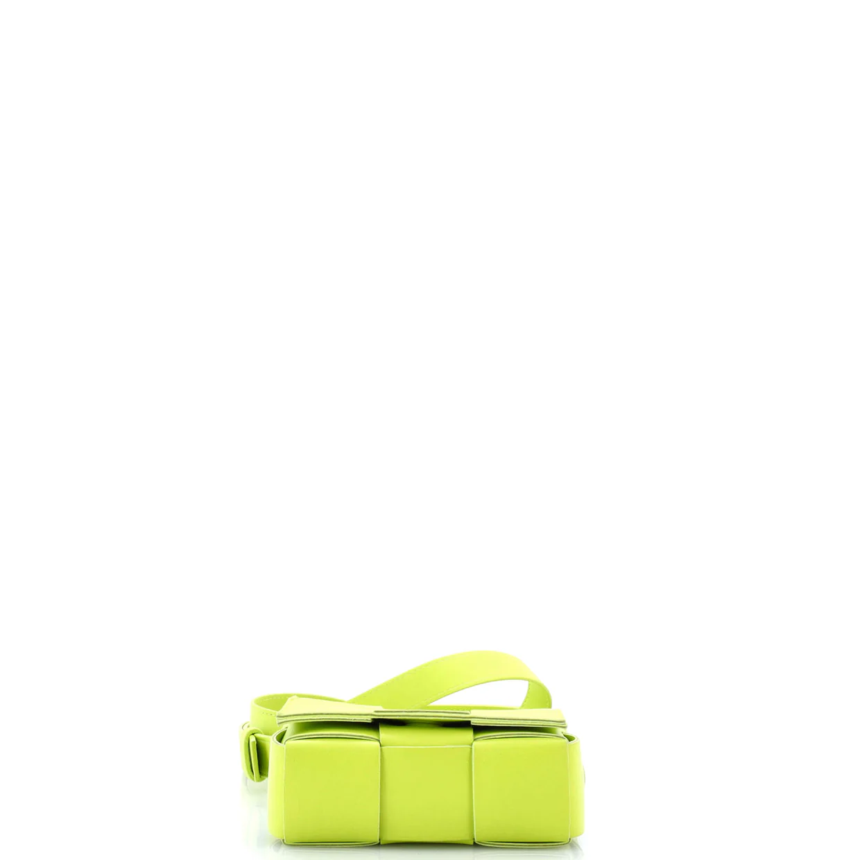 Cassette Crossbody Bag Maxi Intrecciato Leather Candy - Deep Luxury