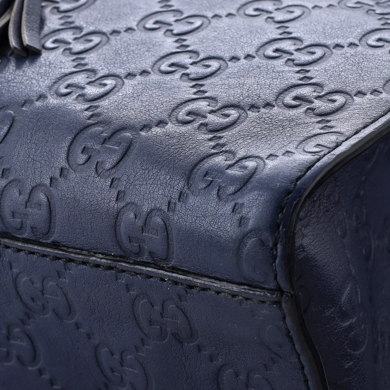 Emily Chain Flap Bag Guccissima Leather Medium - Deep Luxury